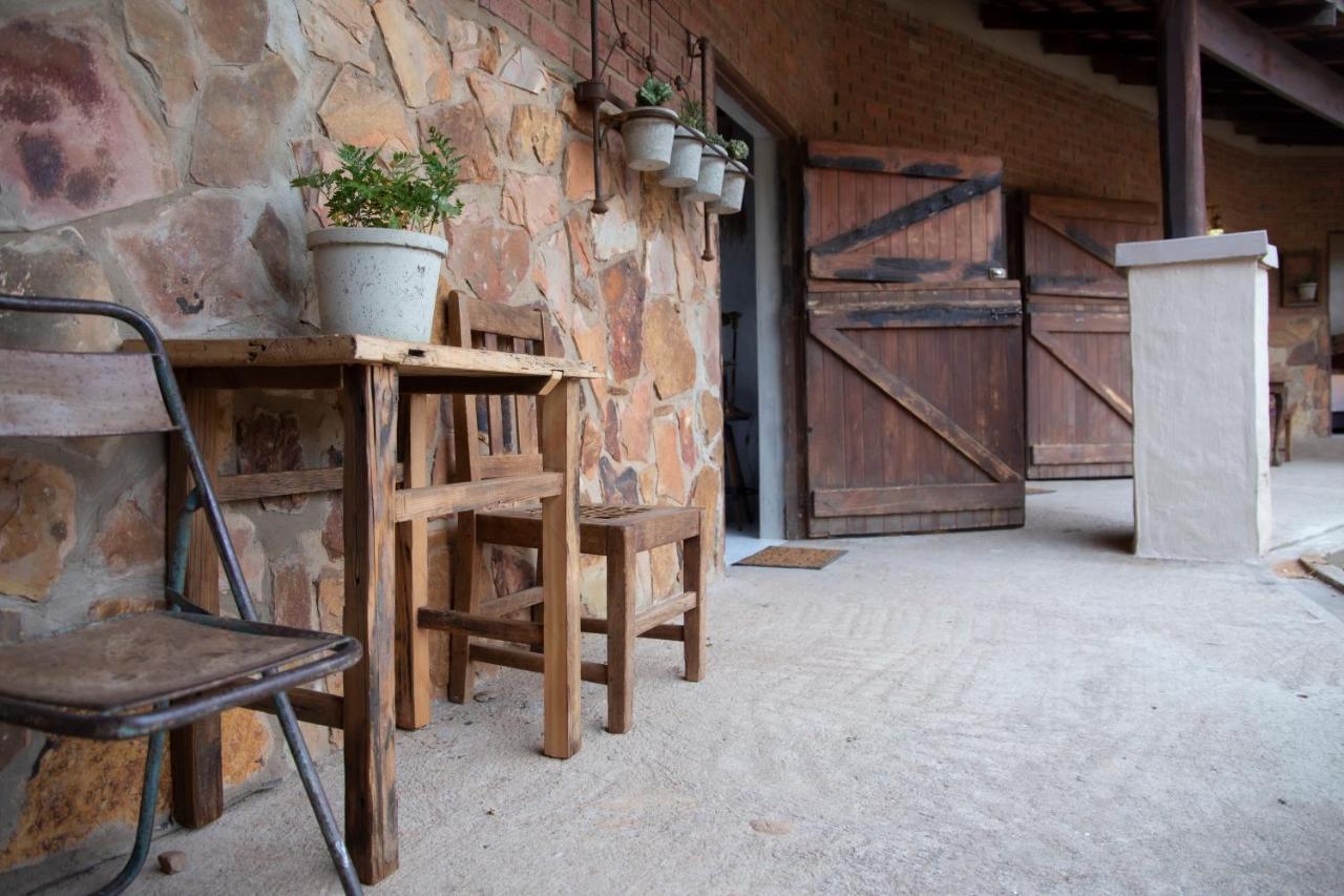 Villa Mount High Luxury Stables à Lydenburg Extérieur photo